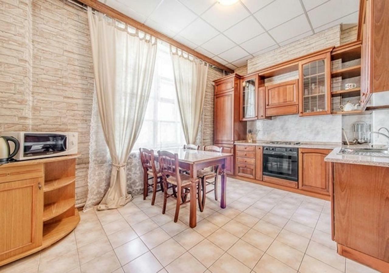 Apartments In The Center Of Minsk On Nezavisimosti 12 エクステリア 写真